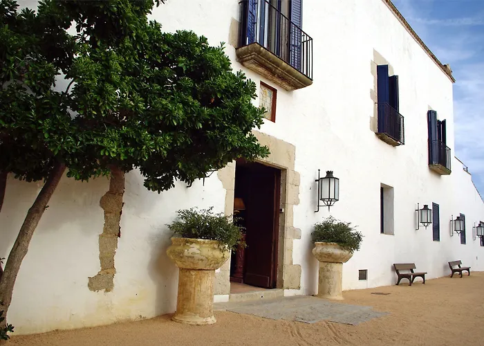 El Far Hotel Restaurant